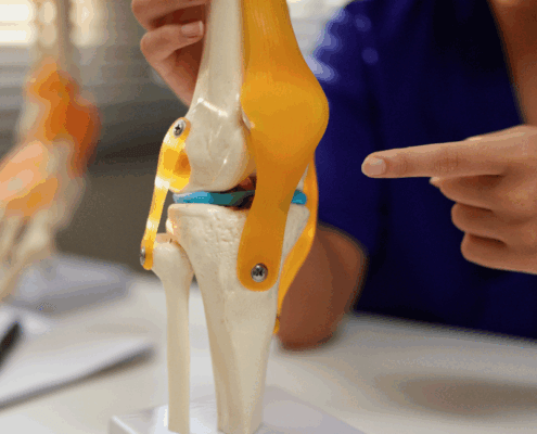 software therapy in naperville il can help improve knee pain from osteoarthritis and bone on bone