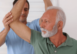 Top Naperville chiropractor can help with frozen shoulder